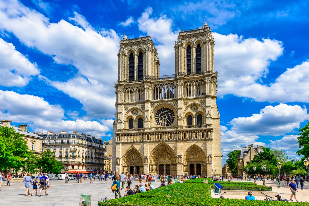 paryz notre dame francja funclub